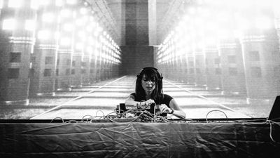 Amelie Lens - Artiste Musique du monde en concert