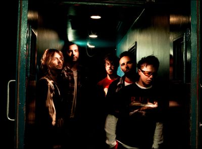 Nothing But Thieves - Artiste Rock en concert
