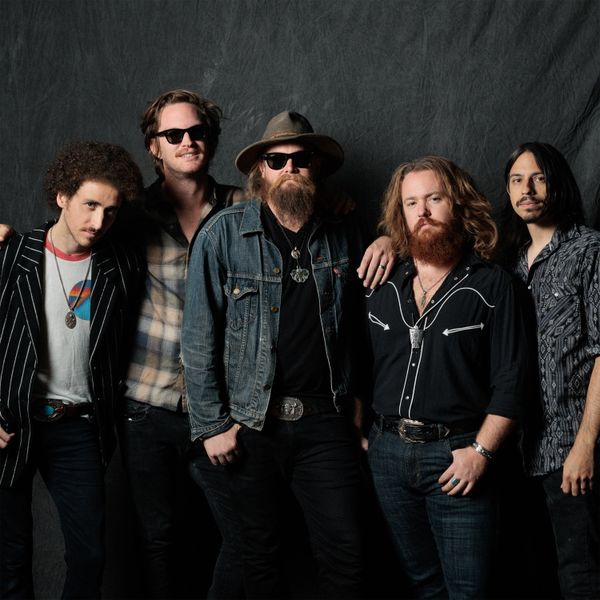 ROBERT JON & THE WRECK